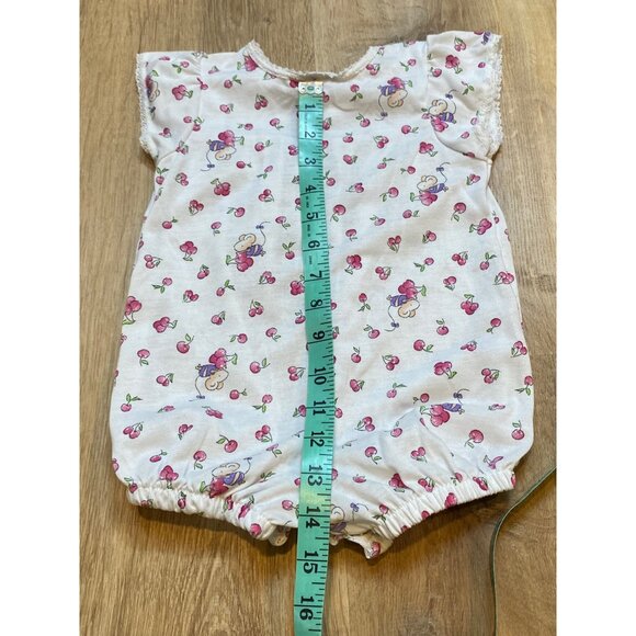 Vintage 90s Carters 12-18M Baby Girl White Romper With Cherry & Mouse Print USA - Picture 7 of 7